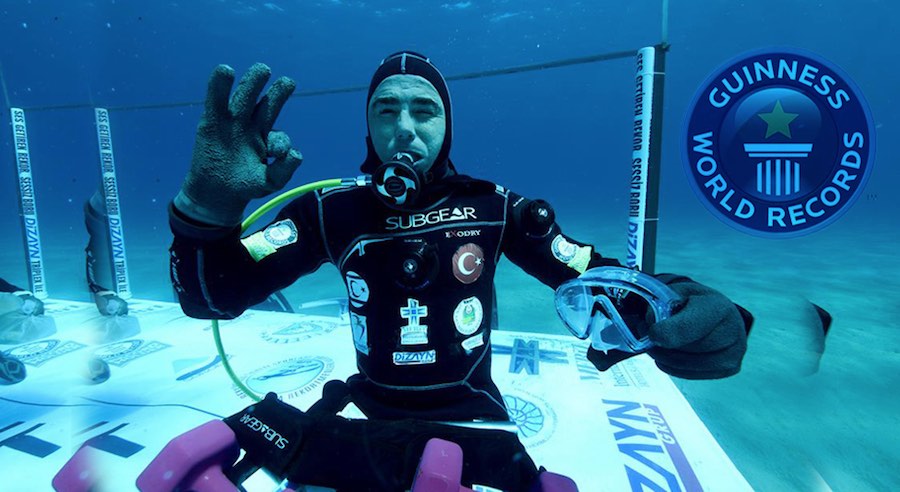 record mundial de permanencia bajo el agua 1