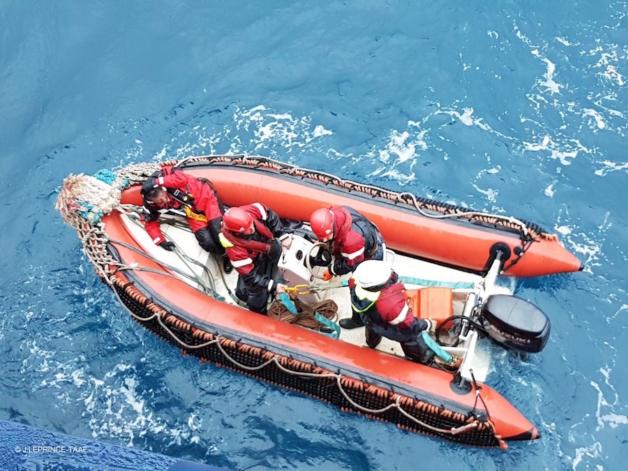 Rescate Kito de Pavant - Vendée Globe 2016