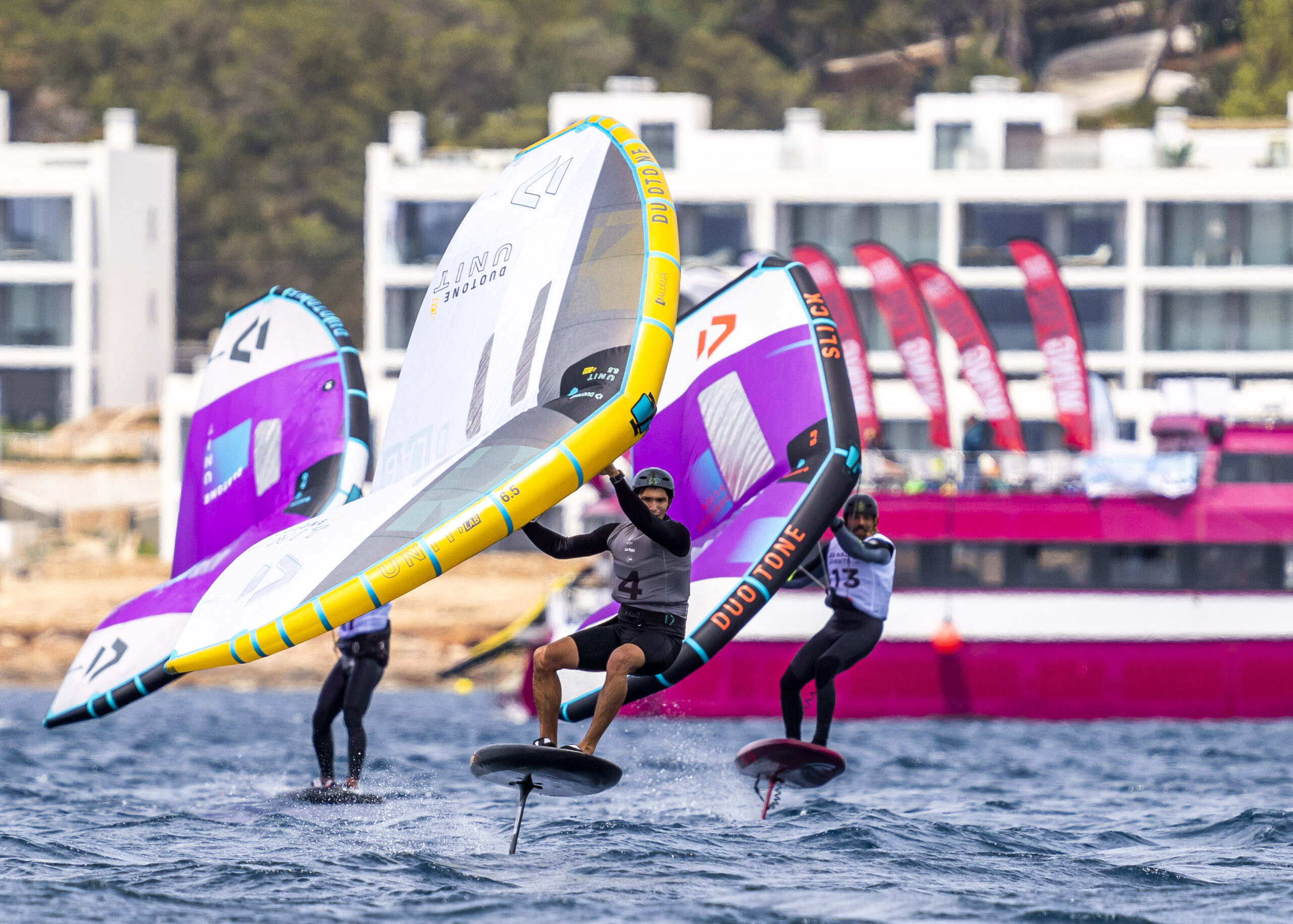 Julián López líder en el primer día de las WFSS Ibiza 2023